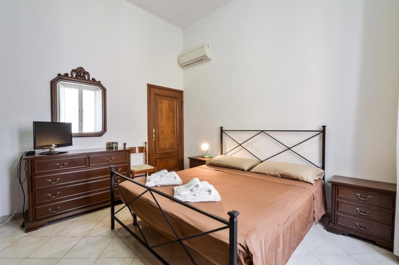 Elegant Apartment With Sea View In Porto Santo Stefano 89 M² Exterior foto